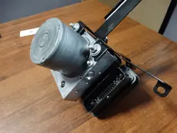 ABS-pumpun ohjausyksikkö OEM A1779006404 55