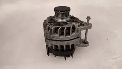 Dacia Sandero Alternator 231007582R Valeo