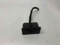 Prise USB Ford Mustang VI OEM EM2T14G332 2016