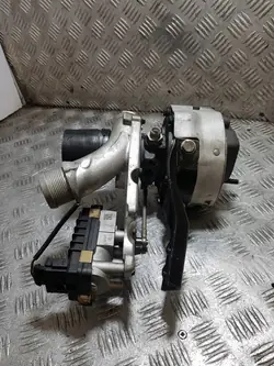 Turboaggregat Audi Q7 4.2 TDI 2007 Garrett Höger 057145722Q