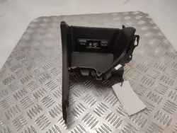 USB-Anschluss KIA Sportage 2018 OEM 84681F1000