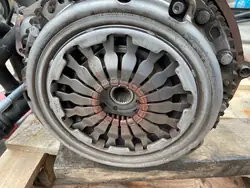 Conjunto de embreagem Clio IV 1.2 16r 302102934R