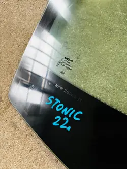 KIA STONIC 22R OEM framruta - Begagnad