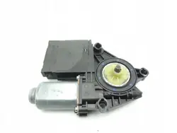 Etulasi-ikkunan moottori OEM 5K0959793A VW Golf Plus:lle