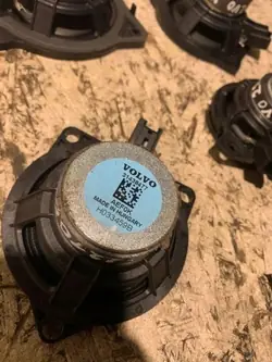 Volvo OE Soundsystem OEM 31438477 für XC40