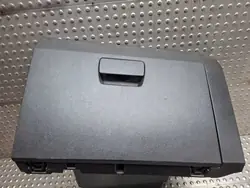 Käytetty hansikaslokero OEM S26301327 Dacia Sandero III:lle
