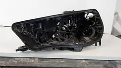Scheinwerfergehäuse Audi A4 B9 OEM 1305237352 links vorne