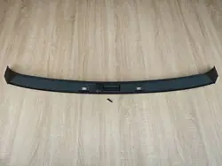 BMW 8-sarjan takaluukun lista OEM 7446336 - Käytetty