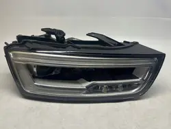 AUDI Q3 RSQ3 Faro LED Derecho 8U0941034