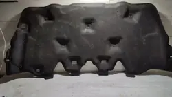 Isolamento capô Volvo OE 31385365 - Usado