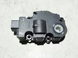 Moteur de volet CZ113930071C pour BMW 3 E90 2.0L Diesel