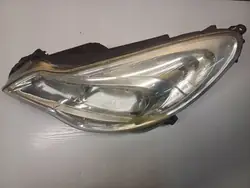 Opel Corsa D 2011 Phare avant gauche OEM 13295011