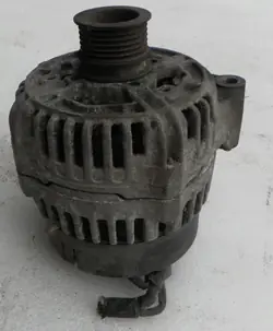 Vaihtovirtageneraattori Mercedes-Benz OE 0101543202