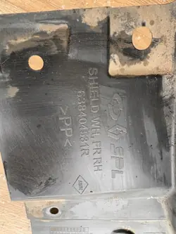 OEM 638404531R Aile avant droite/gauche Renault Arkana