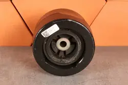 BMW i7 G70 bakre balk vibrationsdämpare OEM 6894069