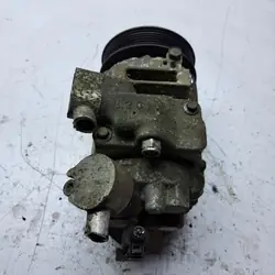 Compresseur AC OEM 7106541 pour Skoda Fabia II