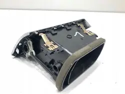Grille d'aération avant gauche OEM A1668300154 Mercedes W166