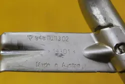 Rail d'injecteur Porsche OE 94811011302 Occasion