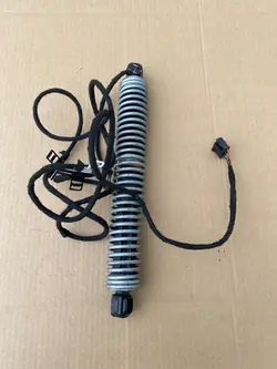 BMW 5 F10 Baklucka Lyftstöd Vänster OEM 7207009