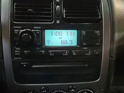 OEM 86110-05011 Tehdasradio Toyota Avensis T22:lle