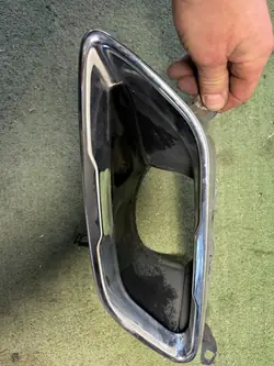Bout d'échappement gauche BMW Série 8 G14 G15 G16 OEM 255640