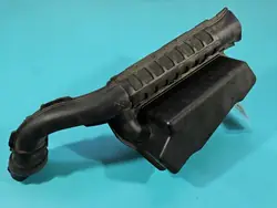 Tubo cobertura ressonador OEM 17750-37090 Lexus CT