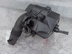 AUDI A8 D3 S8 5.2 FSI V10 Luftfiltergehäuse 4E0129620D