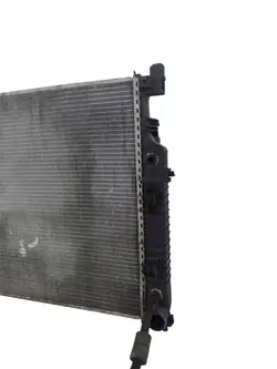 Radiateur d'eau Mercedes ML AMG W164 6.3 A1645001103