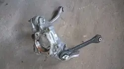 Codo de dirección trasero derecho Audi Q5