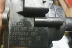 Pompe à eau AUDI A5 2.0L Diesel 2010 OEM 8K0965561A