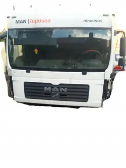 MAN TGA Cabine met Deuren, Dashboard, Stoelen & Bedden