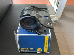 Silentblock de braço OEM 53-14 610 0013/HD usado