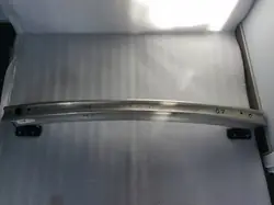 Takapuskuri vahvistus Audi Q7 2005- 4L0807309