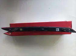 Réflecteur de pare-chocs arrière gauche Volvo XC60 II OEM 32293628