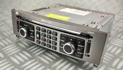 Radio OEM 96658736XH RT3 T7-N3 con Navegación y HDD