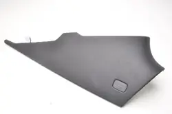 Volvo S60 III C-pilarin kansi Oikea Taka OEM 32132568