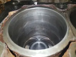 Bloc moteur inférieur OEM mercedes413 pistons vilebrequin