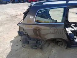 Guardabarros trasero derecho VW Passat B7 Familiar OEM 21145