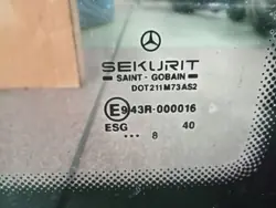 Rechte klappbare Karosseriescheibe Mercedes Vito DOT211M73AS2
