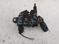 FORD FOCUS MK2 Motorhuvelås OEM + 2 Nycklar