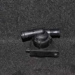 Audi OE Vattenpump 078 121 601B