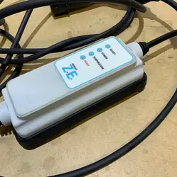 Chargeur Renault Twingo III Z.E. OEM 296904511R