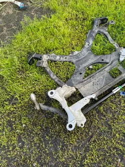 Barra de remolque delantera Audi OEM 255516 Q5/Macan