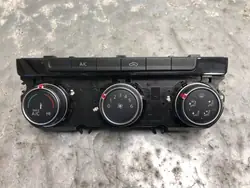 Panneau climatisation OEM 7C0907426AD pour VW Crafter