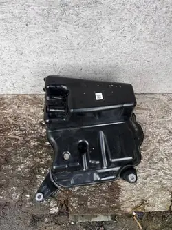 AdBlue-tank OEM 4K0131878M voor Audi A6 A7 A8 C8