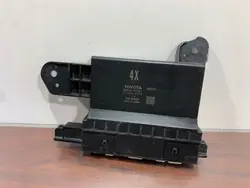 Toyota Prius 2017 ECU OEM 8865047351 - Gebraucht