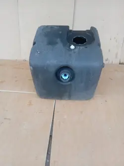 Gebrauchter DAF AdBlue-Tank OEM 2590 - 40L Fassung