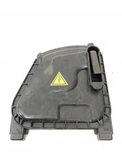 Audi Q5 SQ5 Oikea Takavalotulppa OEM 8R0941158B
