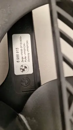 BMW 3 E46 Kylarrubrik OE 6988915