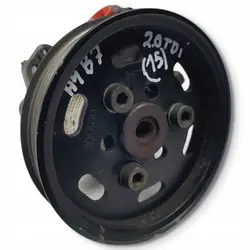 Ohjauspumppu OEM 8E0145155N Audi A4 B7 2.0 TDI:lle